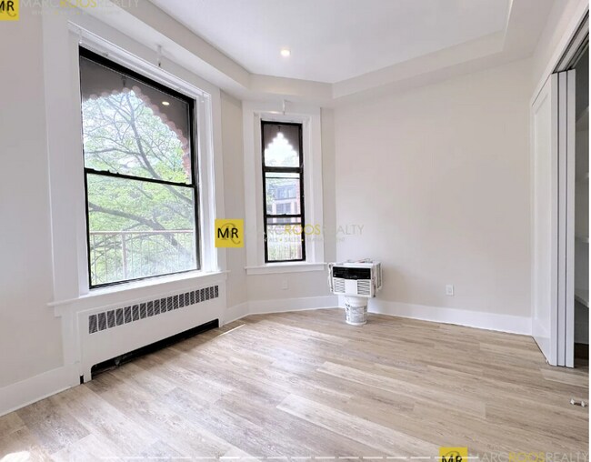 Foto del edificio - 271 Dartmouth St