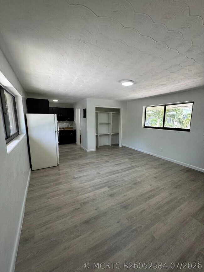 Foto del edificio - 1113 SW 15th Terrace