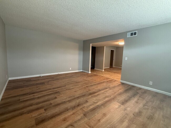 Building Photo - Newly Remodeled 4 bed 2 bath Home in North San Jose