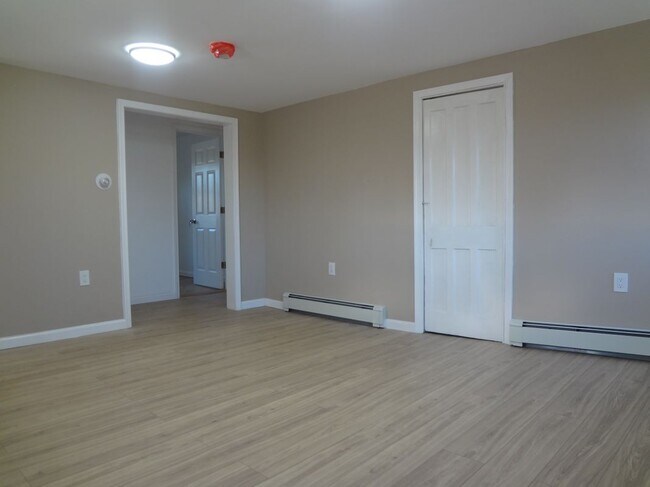 Foto del edificio - 539 Back St