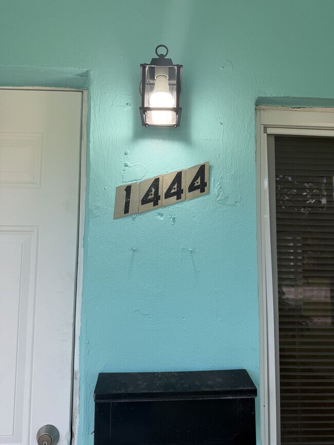 Foto del edificio - 1444 NW 4th St