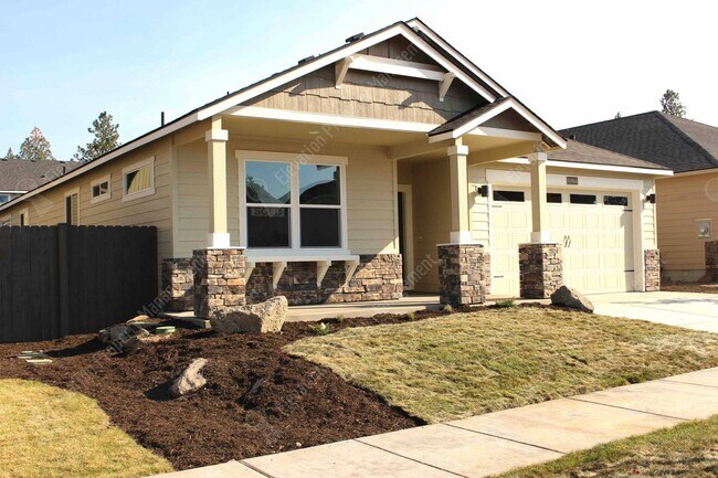 Building Photo - 60868 SE Sweet Pea Dr