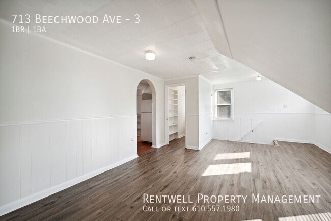 Foto del edificio - 1BR 1BA Third floor Apartment Available fo...