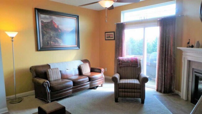 Building Photo - 4118 Cambron Dr
