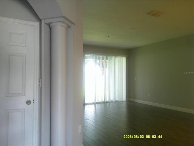 Building Photo - 3098 Ashland Ln N