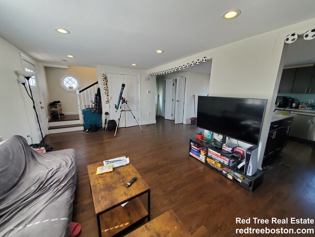 Photo - 77 Rock Glen Rd House