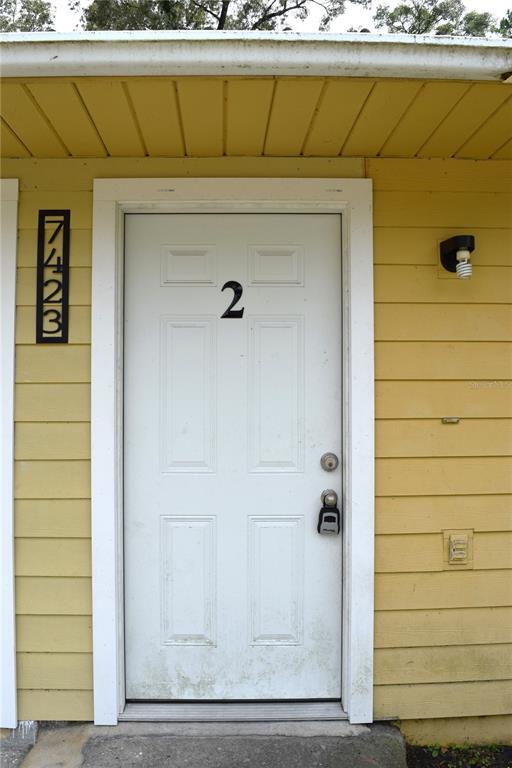 Building Photo - 7423 SW 42nd Pl