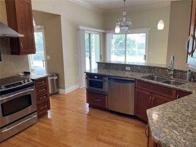 Building Photo - 2772 Challenger Dr