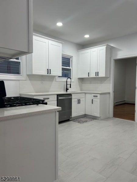 Foto del edificio - 162 Tremont Ave