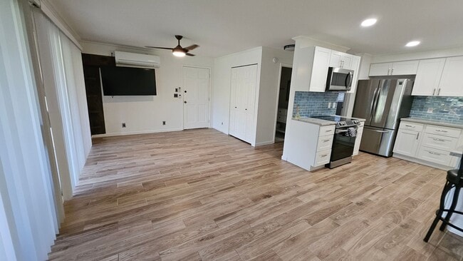 Building Photo - Partial Furnished  Condo North Kihei