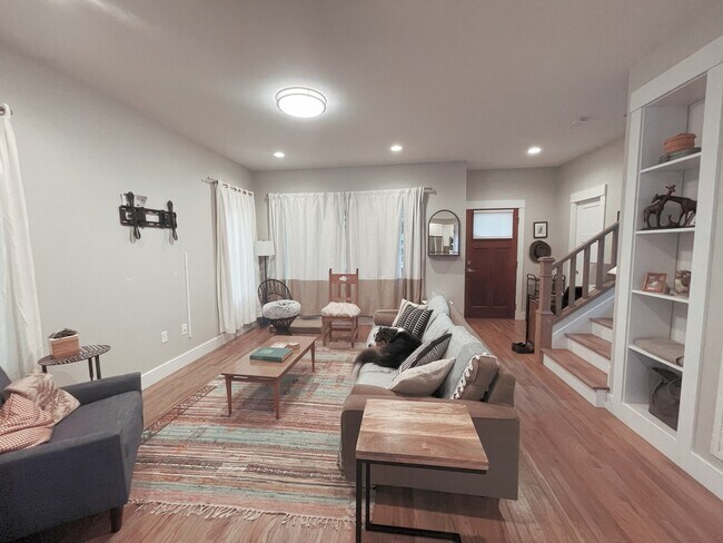 Foto del edificio - 71 Stoner Rd