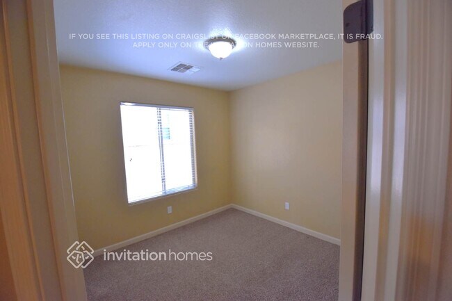 Foto del edificio - 5832 E Holmes Ave