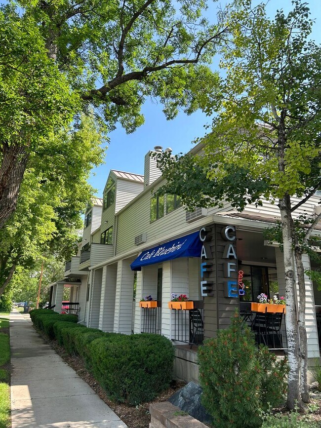 Foto del edificio - 524 W Laurel St