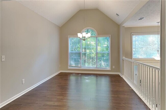 Building Photo - 202 Mill Creek Hollow