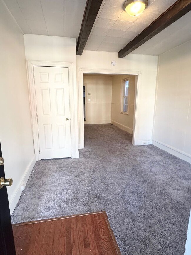 Foto del edificio - 3 Bedroom Semi-Detached Home