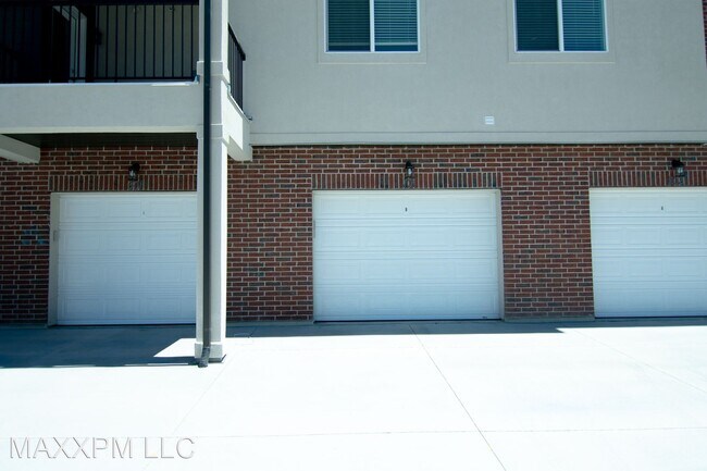 Foto del edificio - 3 br, 2 bath House - 1936 N 3410 W 101