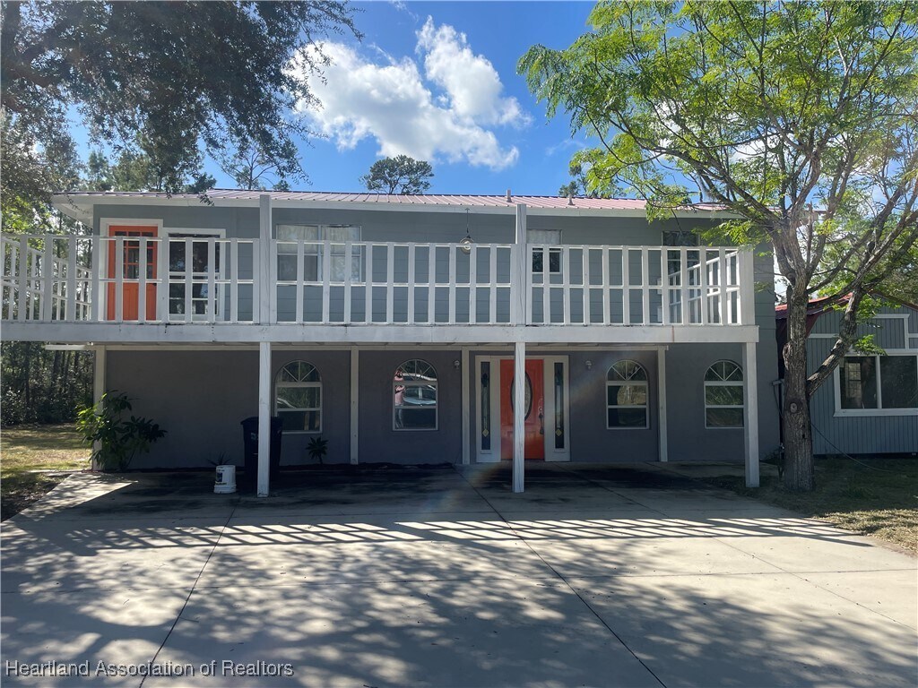 Foto principal - 9125 Markland Ln