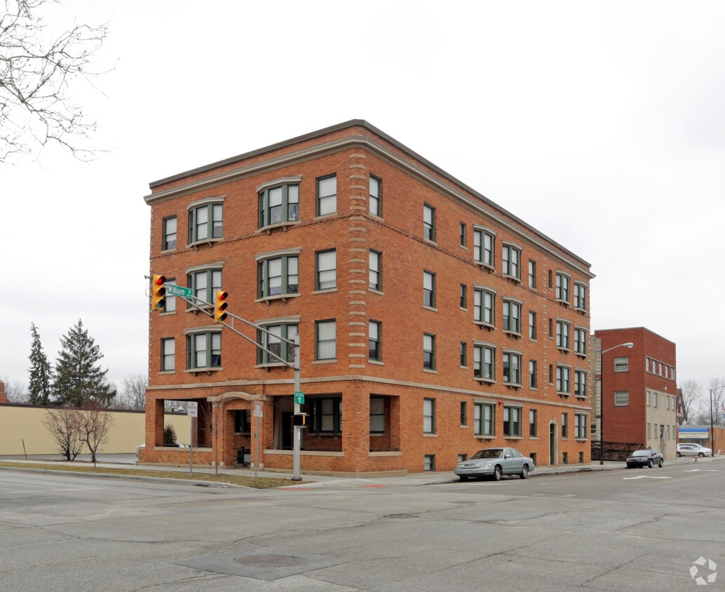 Primary Photo - Historic Rushton Senior Apartments