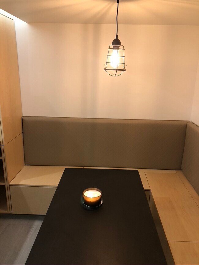 Foto del edificio - 711 N Juliette Ave
