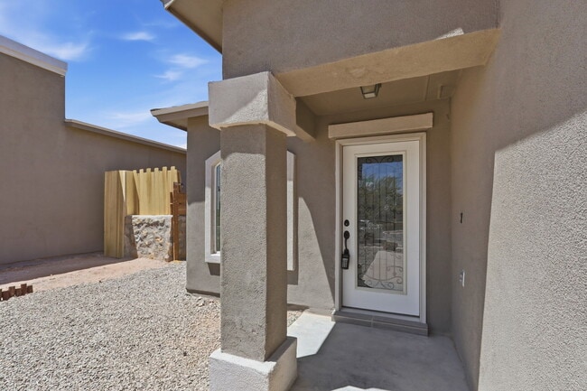 Building Photo - 14609 Carlo Alvarado Dr