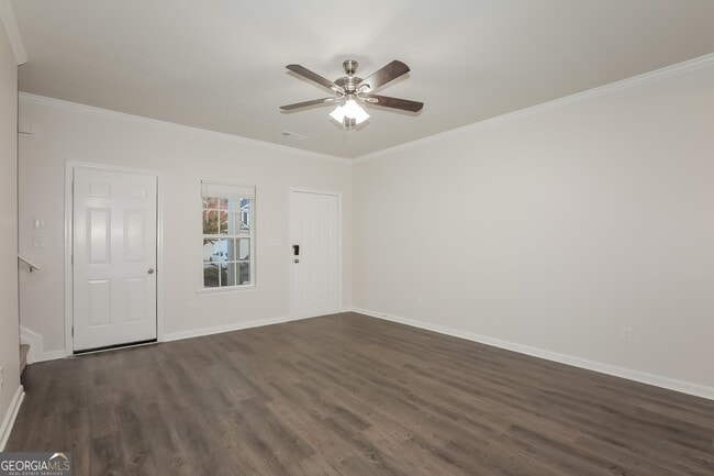 Building Photo - 4709 Autumn Rose Trail