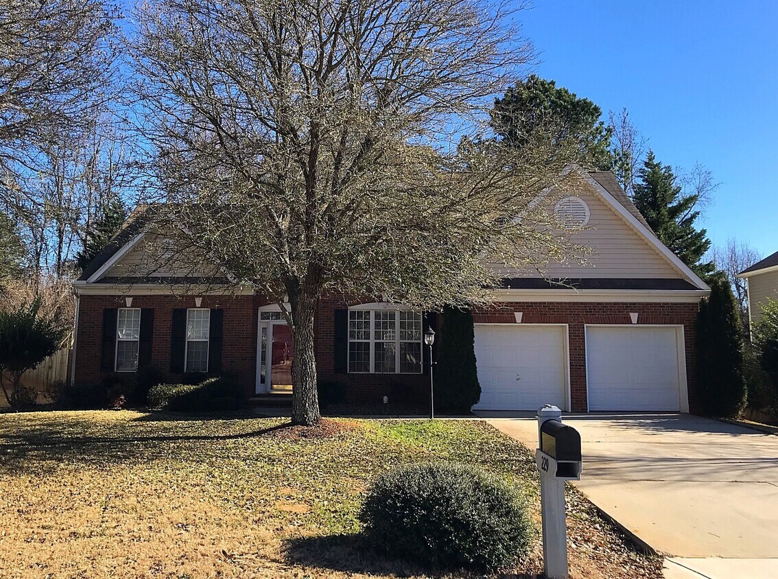 Primary Photo - 4 Bed, 2.5 Bath Home Available in Easley