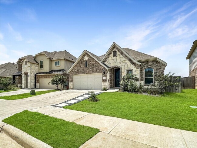 Building Photo - 126 Acacia Pass