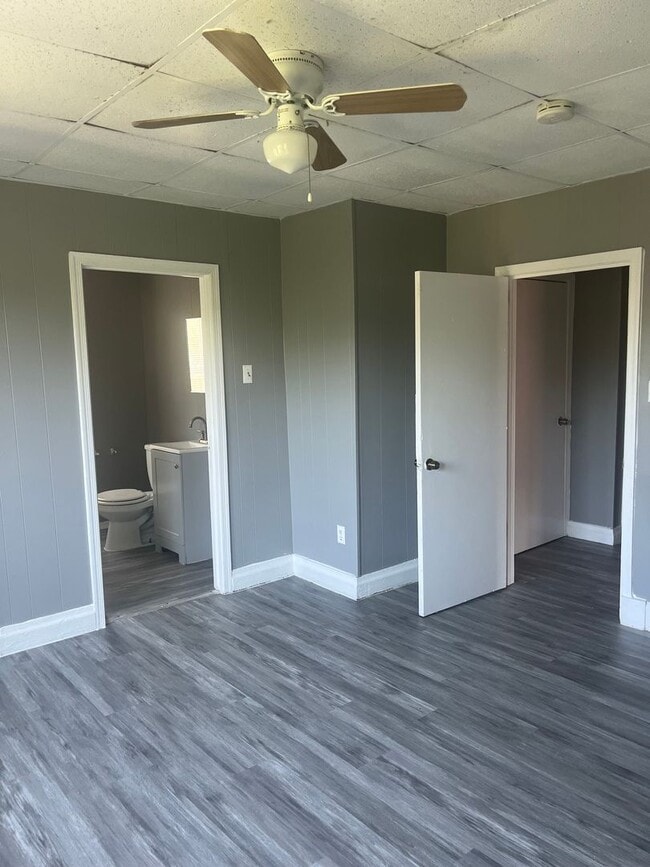 Building Photo - 3011 Garrison Blvd