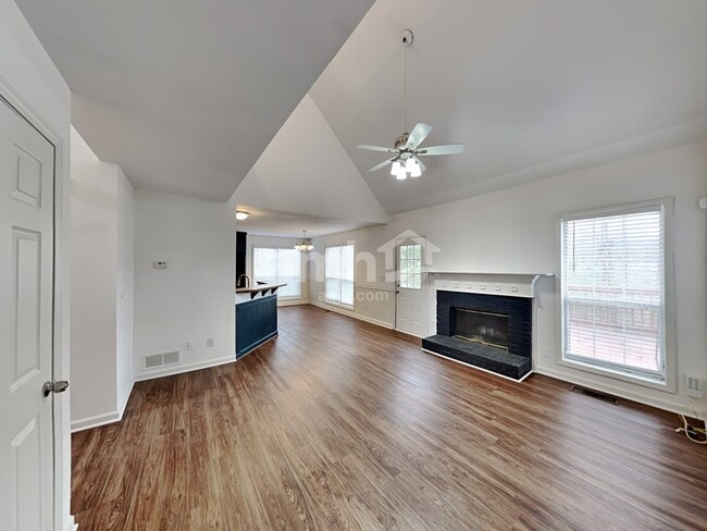 Building Photo - 3965 Piper Glen Drive