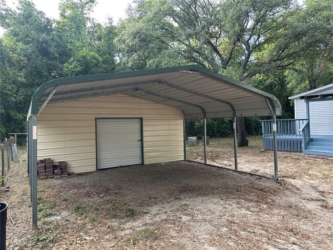 Building Photo - 9902 FL-47