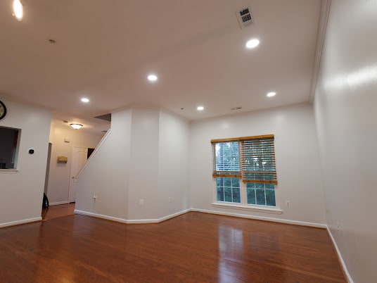 Building Photo - 4011 Eastview Ct