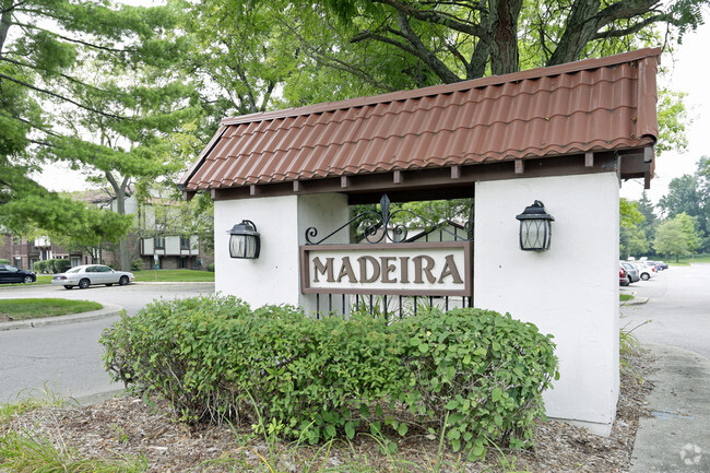 Madeira Apartments Kalamazoo