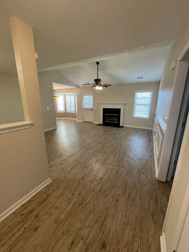 Foto del edificio - Great Home in Neighborhoods of Holly Ridge!