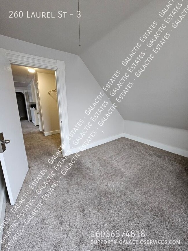 Building Photo - 260 Laurel St