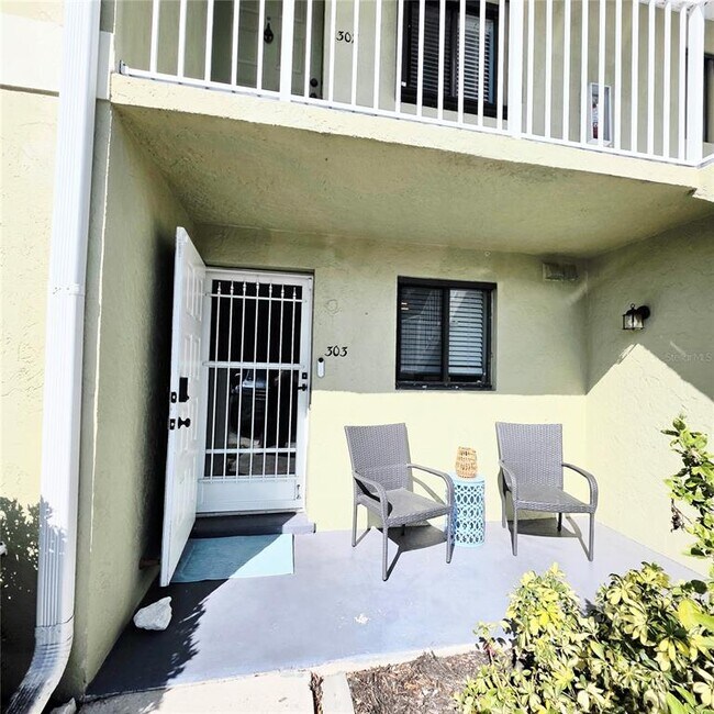 Foto del edificio - 25225 Rampart Blvd