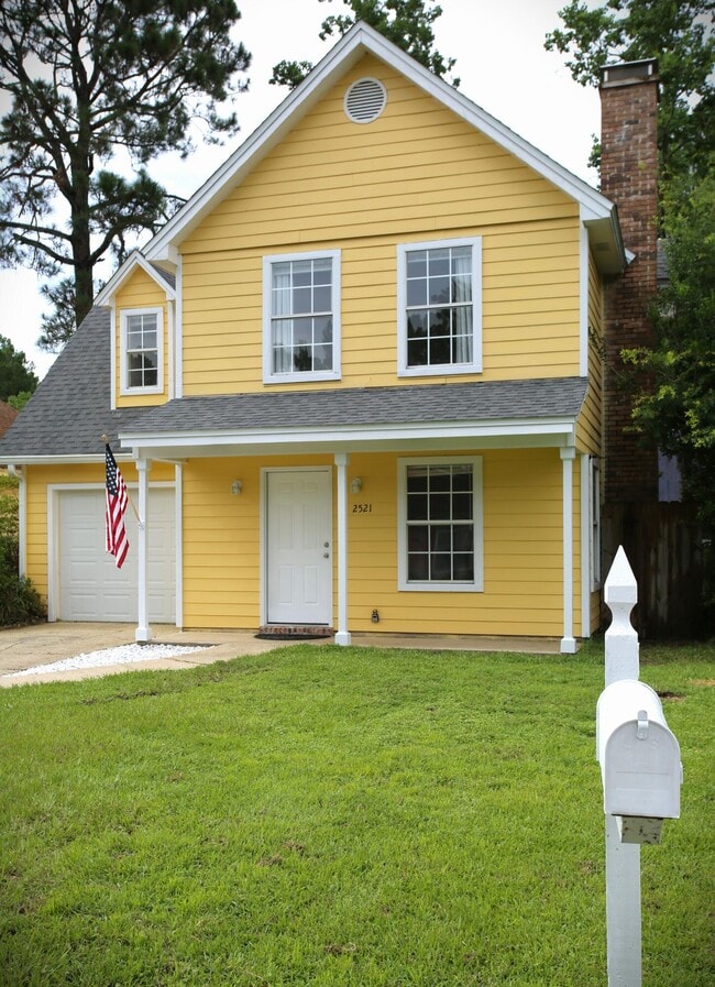 Building Photo - 2521 Georgetown Ln