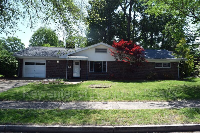 Primary Photo - 2723 Murray Ave