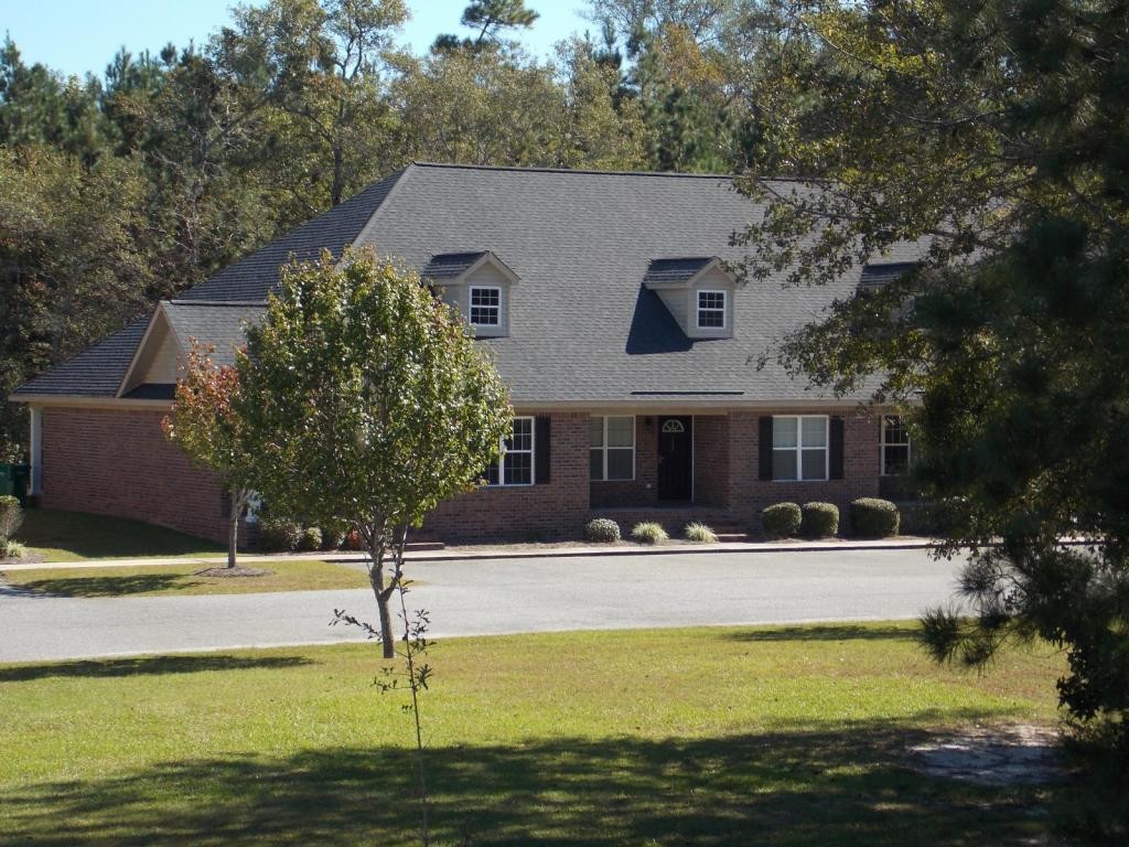 Primary Photo - 128 Lakeview Commons Dr