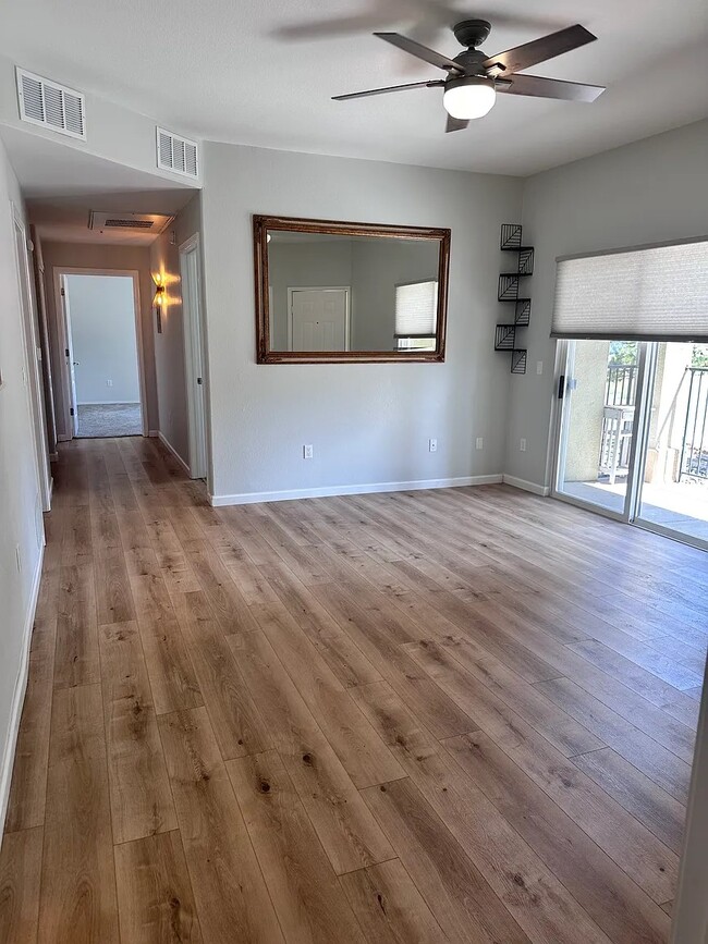 Building Photo - 6850 Sharlands Ave