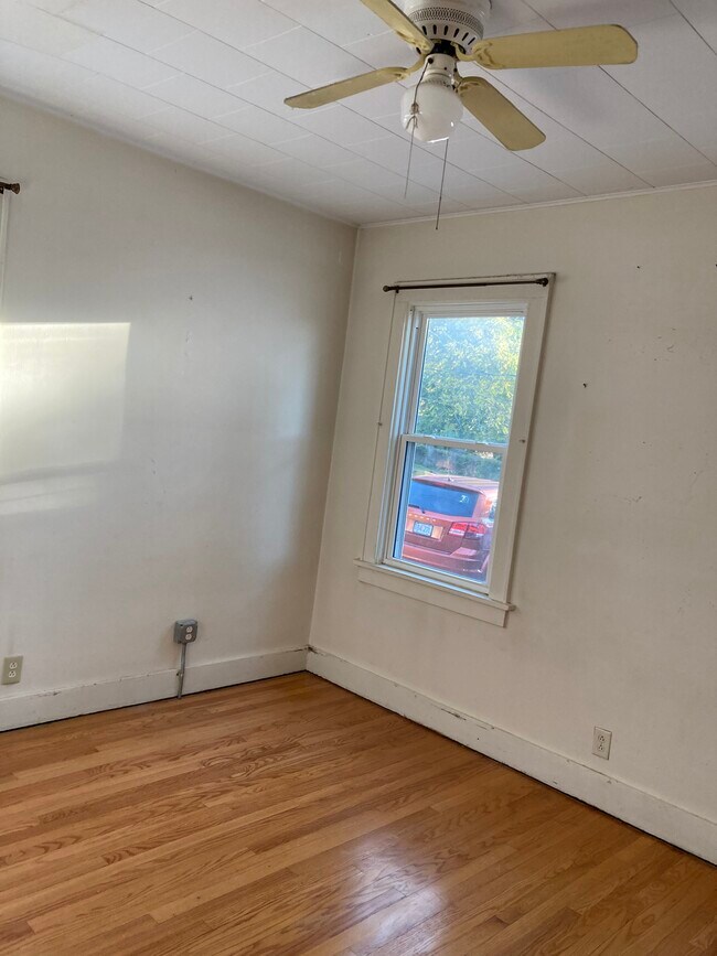 Foto del edificio - 2040 Broadway St