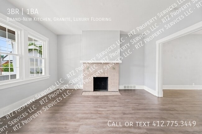 Photo - 2412 Grandview Ave- House