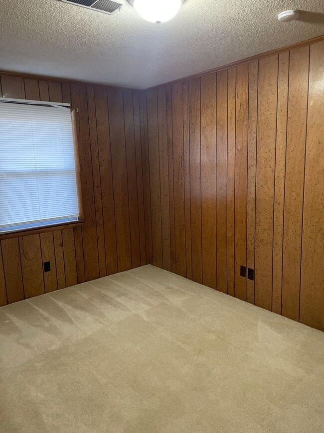 Foto del edificio - 2123 S Union Grove Rd