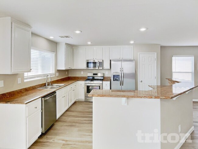 Foto del edificio - 8737 Dodds Canyon St
