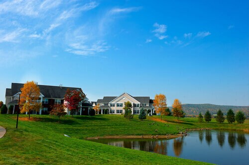 Building Photo - 595 Stillwater Dr N