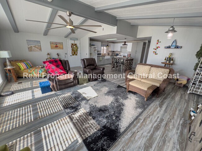 Foto del edificio - AVAILABLE NOW - Updated Home in 55+ Commun...