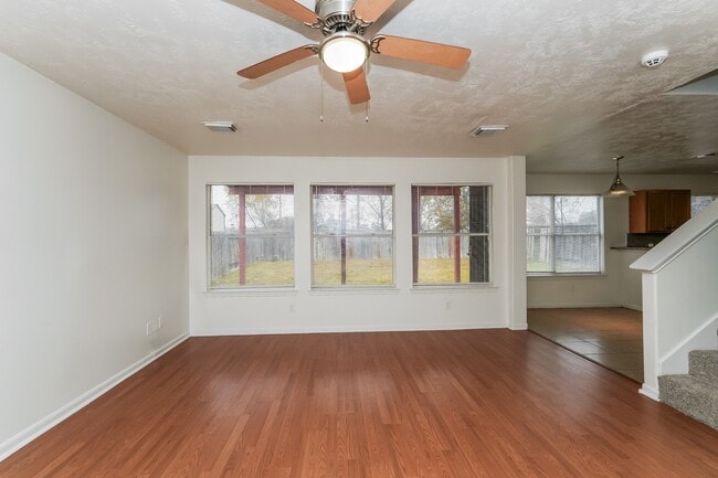 Building Photo - 8735 Texas Acorn Ave