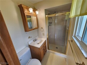 Building Photo - 5650 Cascade Ct