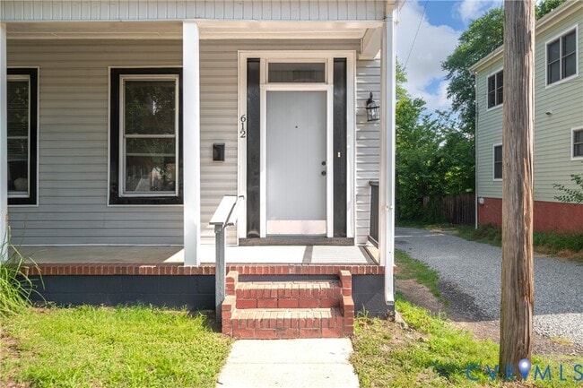 Building Photo - 612 Idlewood Ave