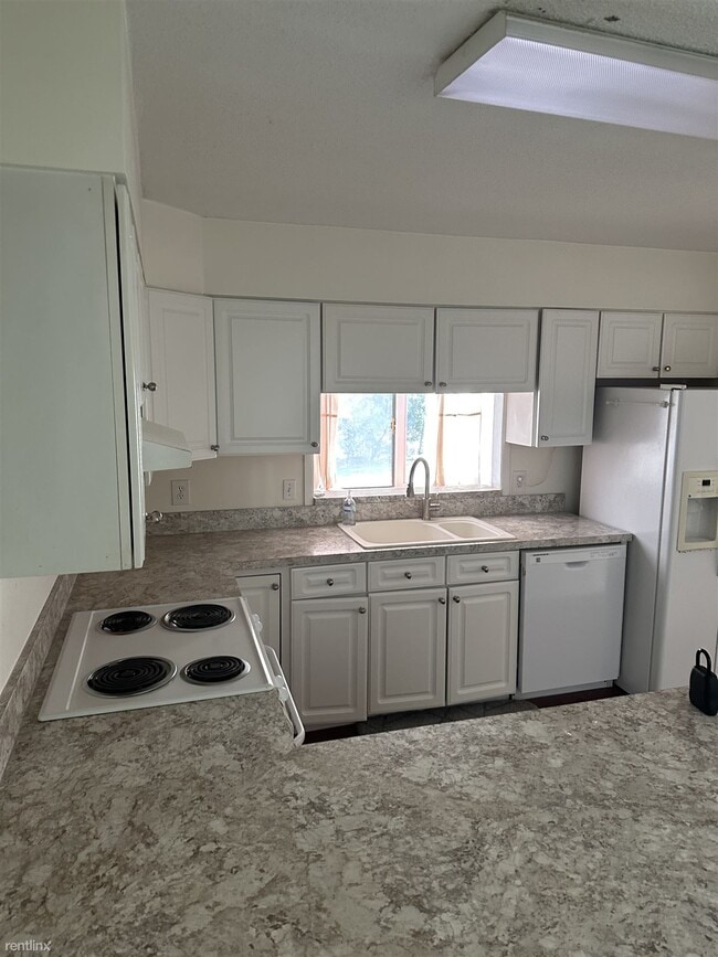 Foto del edificio - 3 br, 2 bath Townhome - 47 Wedgefield