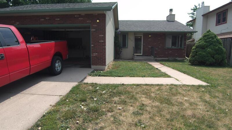 Primary Photo - 2718 Balmoral Ct